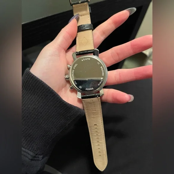 Fossil Watch - Picture 2 of 2